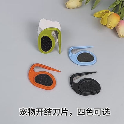 Pet knotting comb for cats and dogs